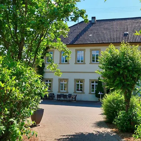 호텔 Schloss Sennfeld - & Restaurant & Veranstaltungsort Adelsheim